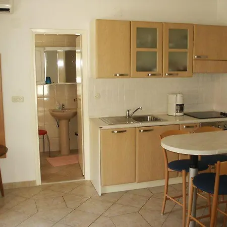 Villa-lena-ap-3 *
